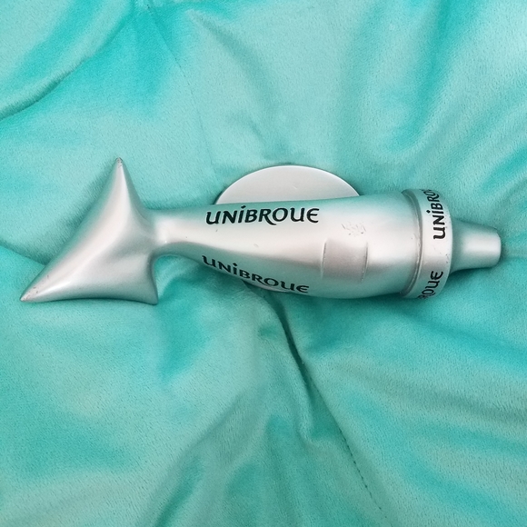 Unibroue Devil's Tail Beer Tap Handle - Picture 3 of 4